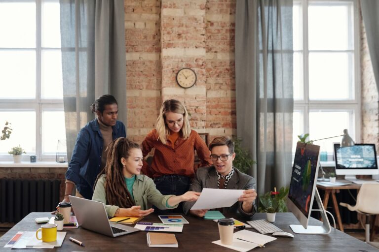 How to Build a Marketing Funnel That Converts in 2025
